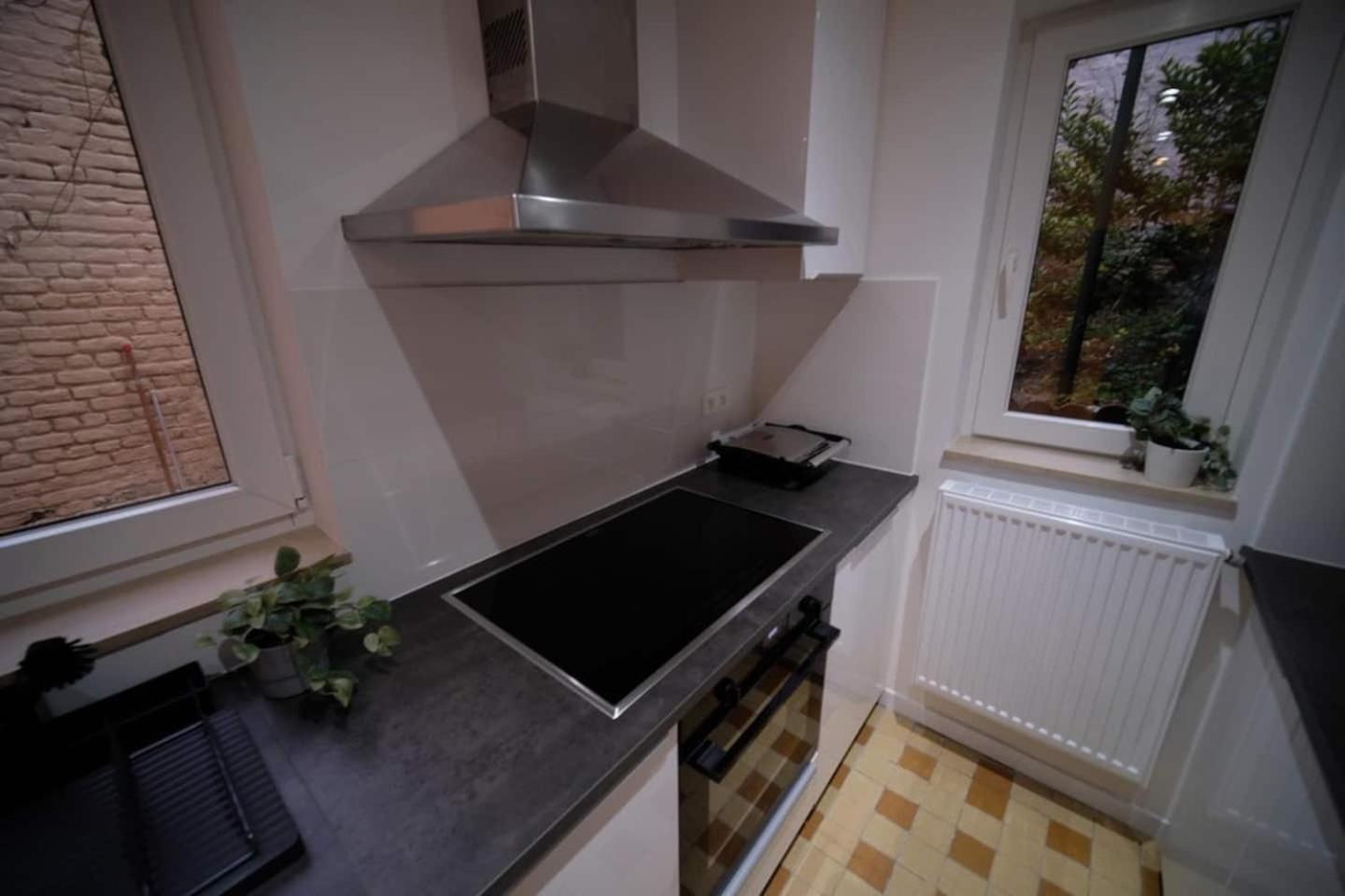 Smart Appart - Brussels North Bed & Breakfast Екстериор снимка