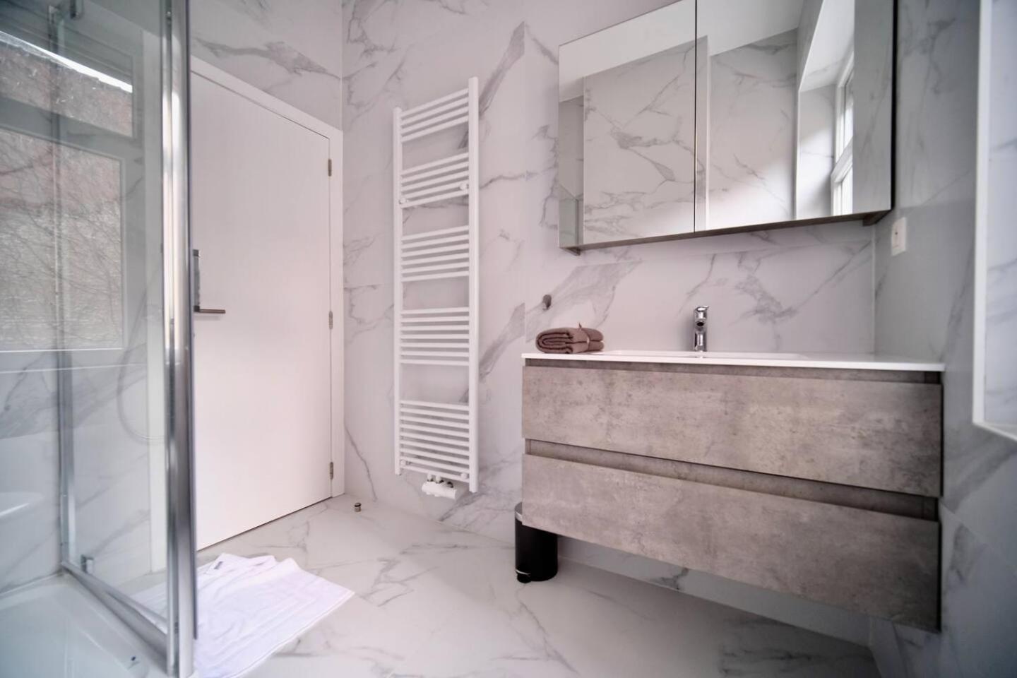 Smart Appart - Brussels North Bed & Breakfast Екстериор снимка