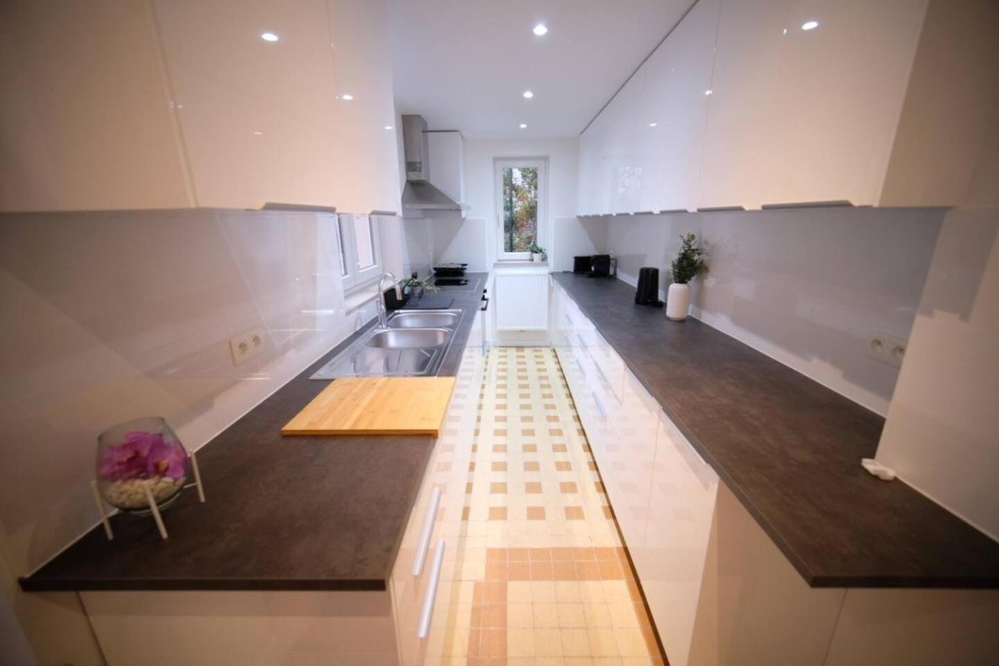 Smart Appart - Brussels North Bed & Breakfast Екстериор снимка