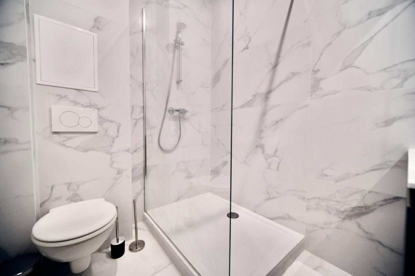 Smart Appart - Brussels North Bed & Breakfast Екстериор снимка