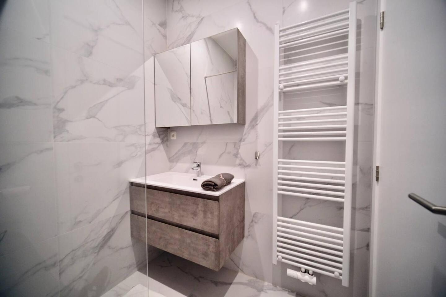 Smart Appart - Brussels North Bed & Breakfast Екстериор снимка